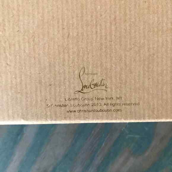 Authentic Christian Louboutin Greeting Note Card Collectors Set (8) - Picture 3 of 12